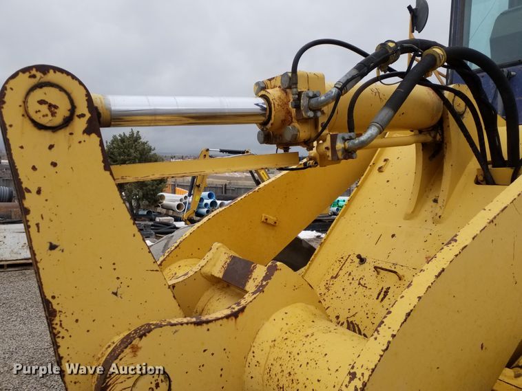 image for item IP9075 1994 Komatsu WA250  wheel loader