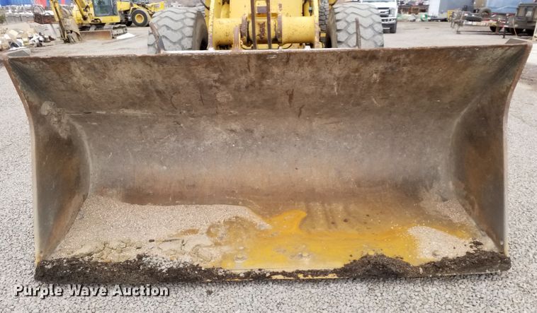 image for item IP9075 1994 Komatsu WA250  wheel loader