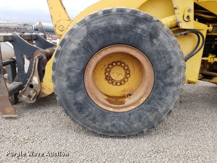 image for item IP9075 1994 Komatsu WA250  wheel loader