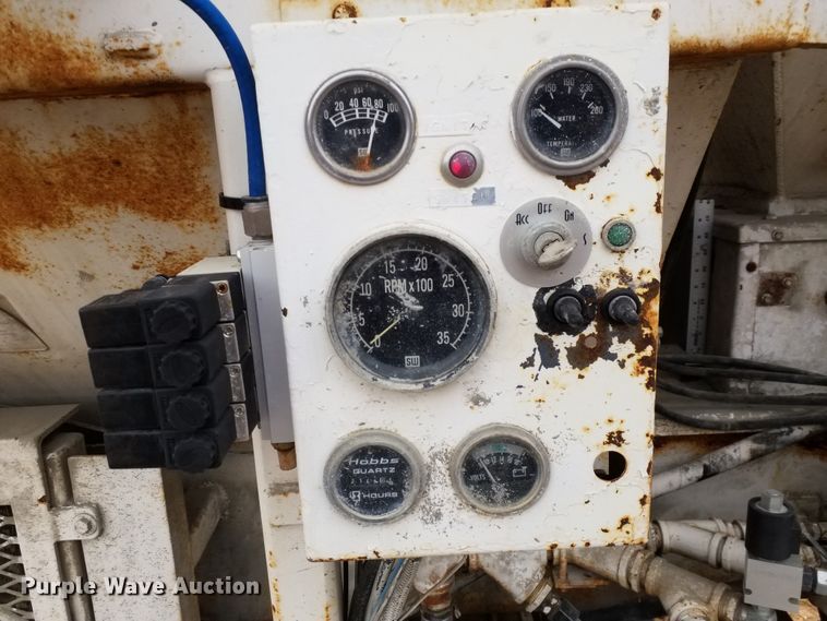 image for item IP9078 1994 Elkin concrete mixer