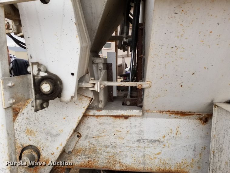 image for item IP9078 1994 Elkin concrete mixer