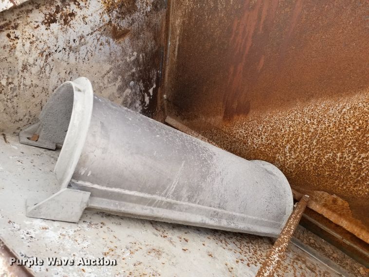 image for item IP9078 1994 Elkin concrete mixer