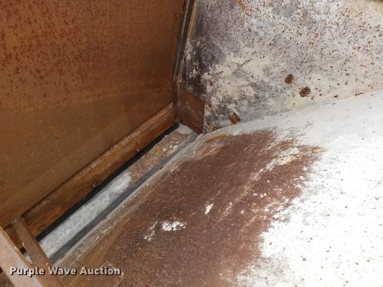 image for item IP9078 1994 Elkin concrete mixer