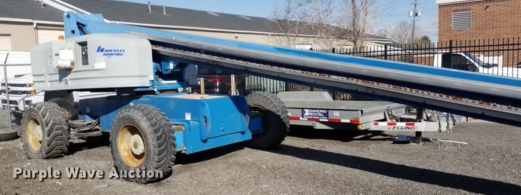 image for item IP9090 2002 Genie S-85  boom lift