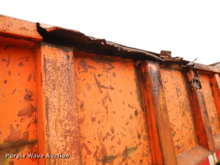 image for item IX9350 1988 Ford L8000  dump truck