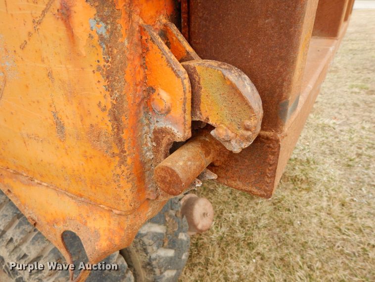 image for item IX9350 1988 Ford L8000  dump truck