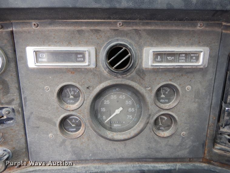 image for item IX9350 1988 Ford L8000  dump truck