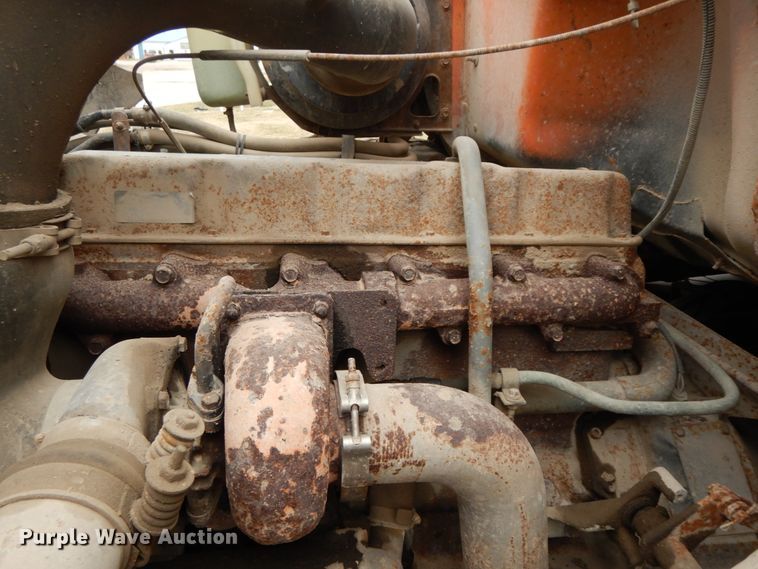 image for item IX9350 1988 Ford L8000  dump truck