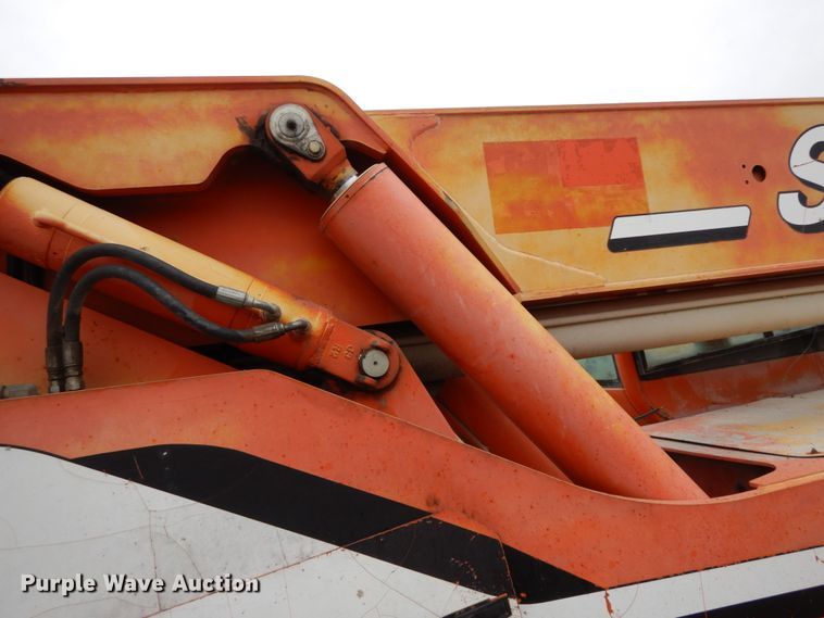 image for item IX9351 2004 Sky Trak 8042  telehandler