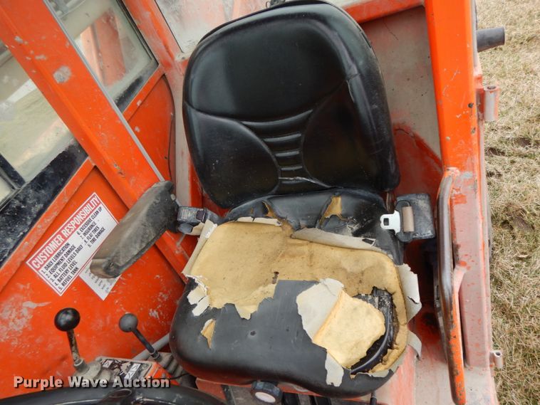 image for item IX9351 2004 Sky Trak 8042  telehandler