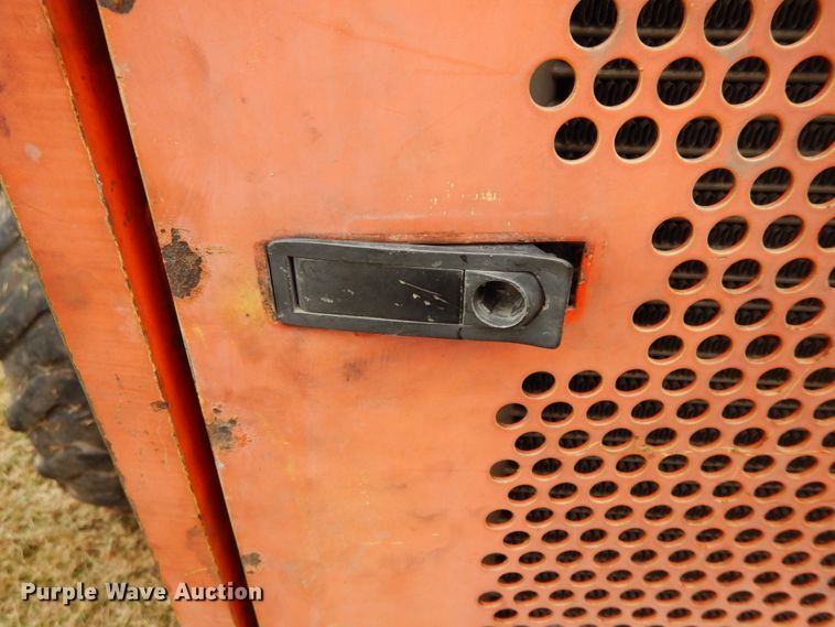 image for item IX9351 2004 Sky Trak 8042  telehandler