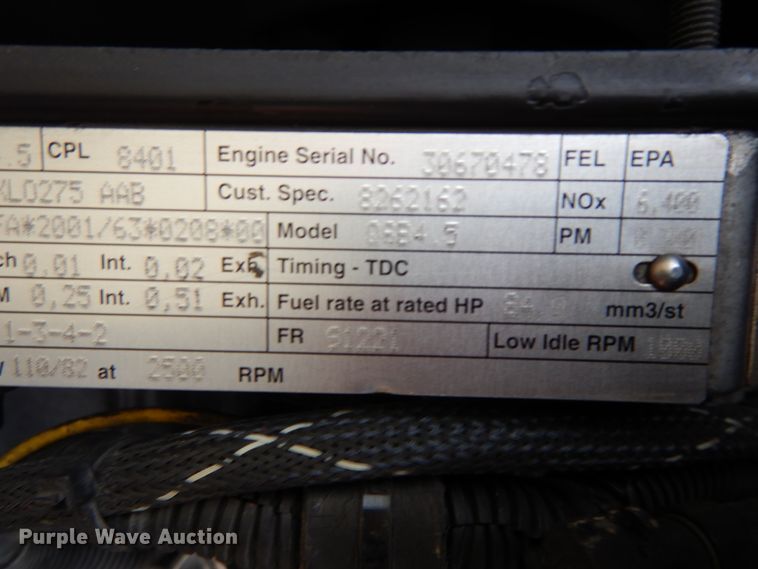 image for item IX9351 2004 Sky Trak 8042  telehandler