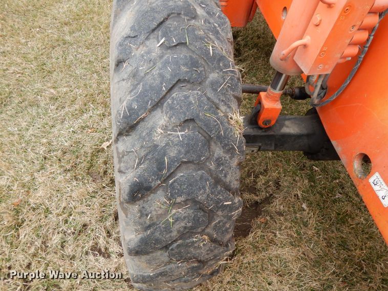 image for item IX9351 2004 Sky Trak 8042  telehandler