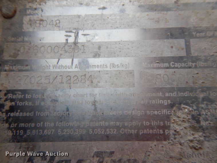 image for item IX9351 2004 Sky Trak 8042  telehandler