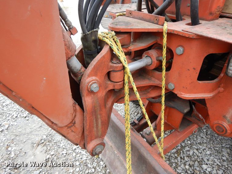 image for item IX9353 1987 Ditch Witch 7510  trencher