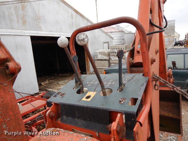 image for item IX9353 1987 Ditch Witch 7510  trencher