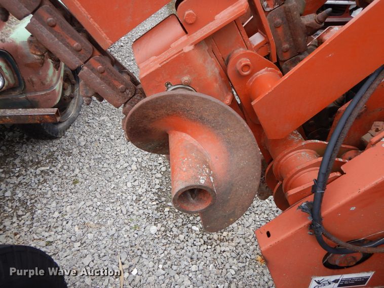 image for item IX9353 1987 Ditch Witch 7510  trencher