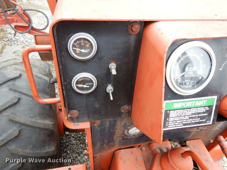 image for item IX9353 1987 Ditch Witch 7510  trencher