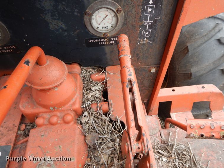 image for item IX9353 1987 Ditch Witch 7510  trencher