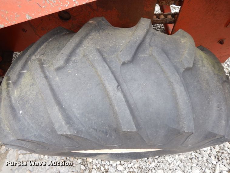 image for item IX9353 1987 Ditch Witch 7510  trencher