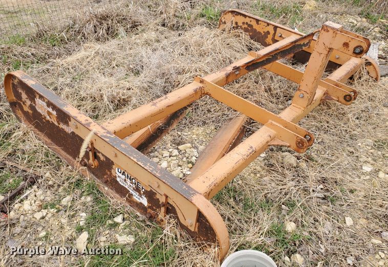 image for item DI4750 TwinMax 800 land leveler
