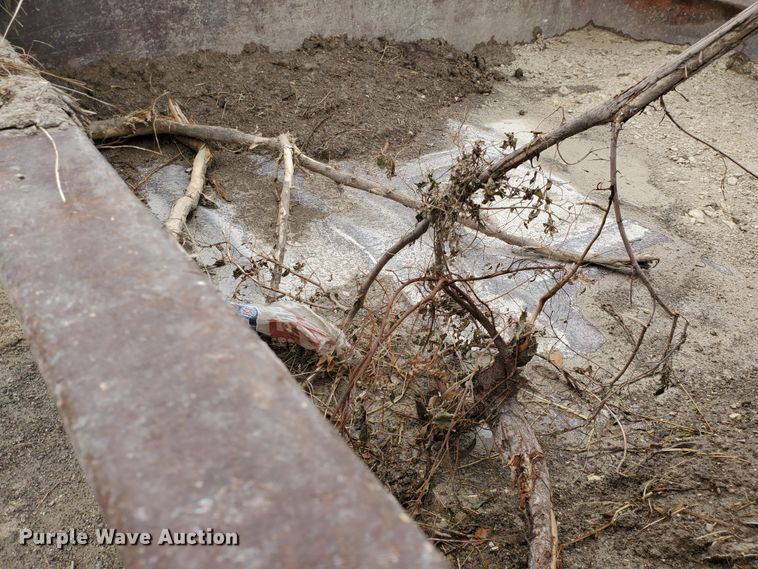 image for item DI4751 1976 Ford F700  dump truck