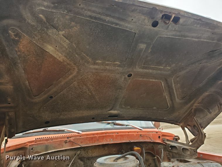 image for item DI4751 1976 Ford F700  dump truck