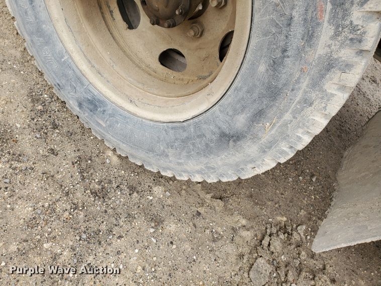 image for item DI4751 1976 Ford F700  dump truck