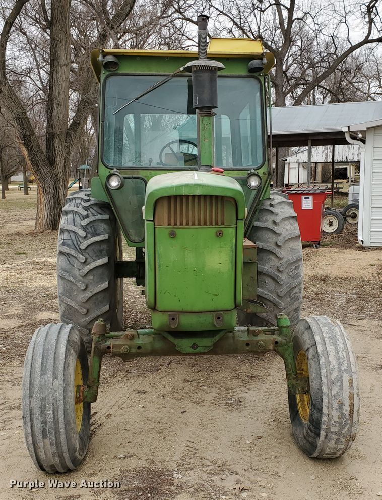 image for item DI4752 1970 John Deere 4020  tractor