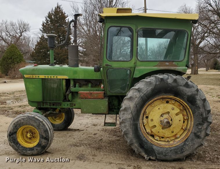image for item DI4752 1970 John Deere 4020  tractor