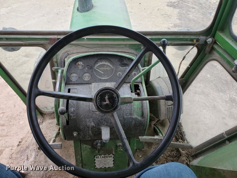 image for item DI4752 1970 John Deere 4020  tractor