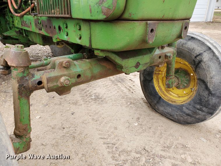 image for item DI4752 1970 John Deere 4020  tractor