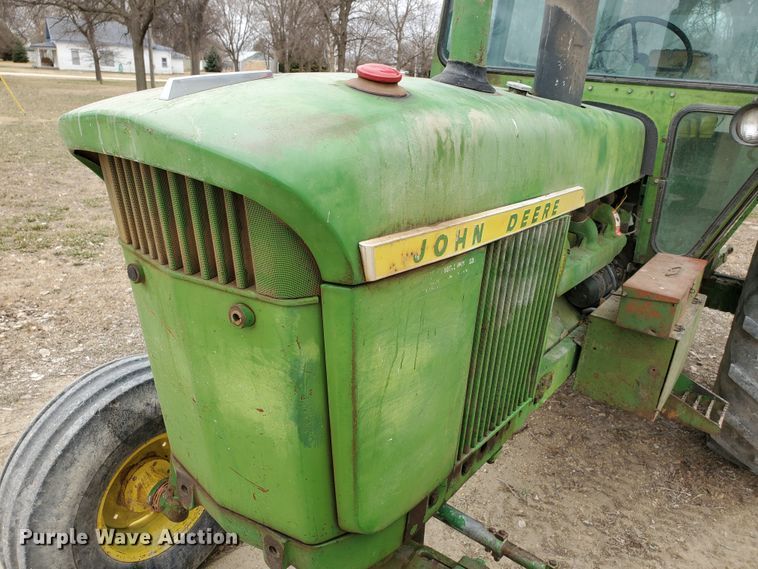 image for item DI4752 1970 John Deere 4020  tractor