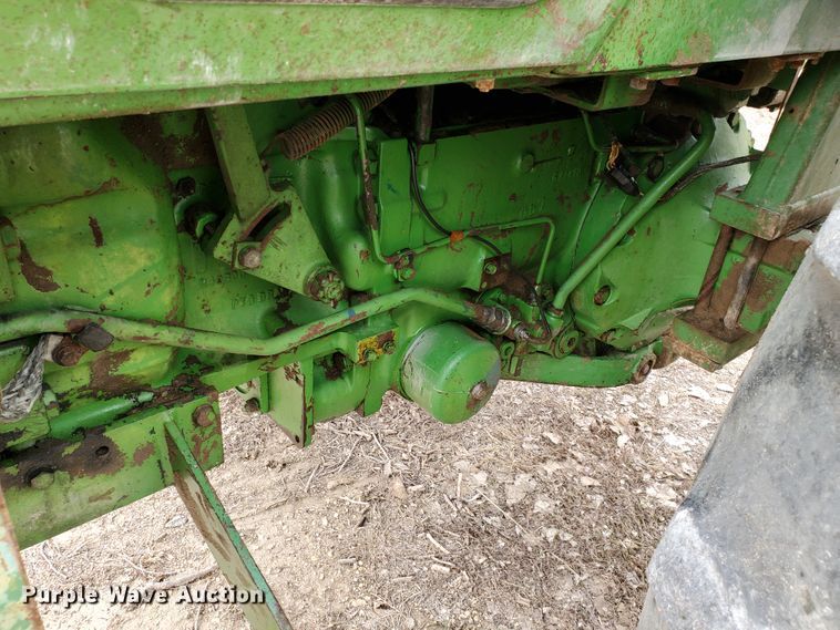 image for item DI4752 1970 John Deere 4020  tractor