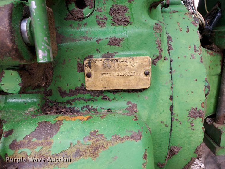image for item DI4752 1970 John Deere 4020  tractor