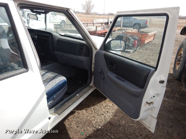 image for item DI5499 1997 Jeep Cherokee  SUV