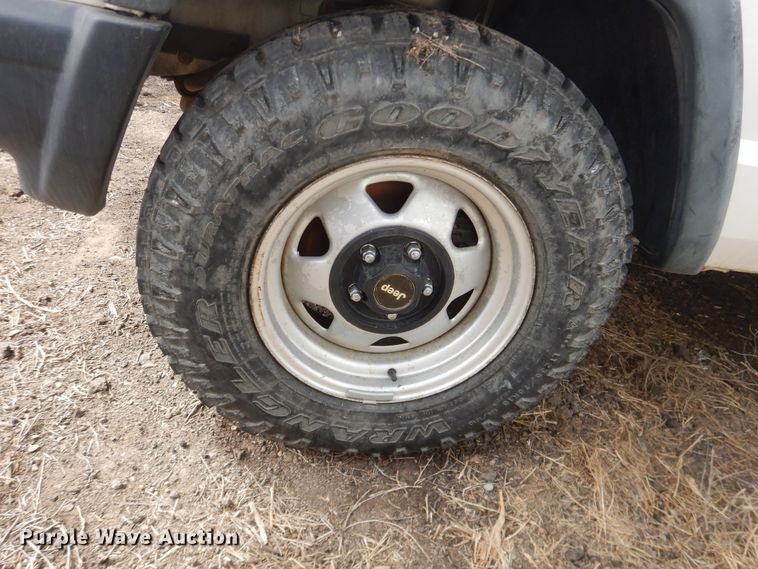 image for item DI5499 1997 Jeep Cherokee  SUV