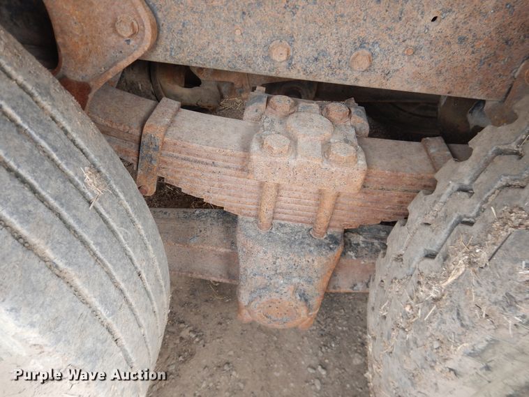 image for item DI5501 1985 International F2574  dump truck