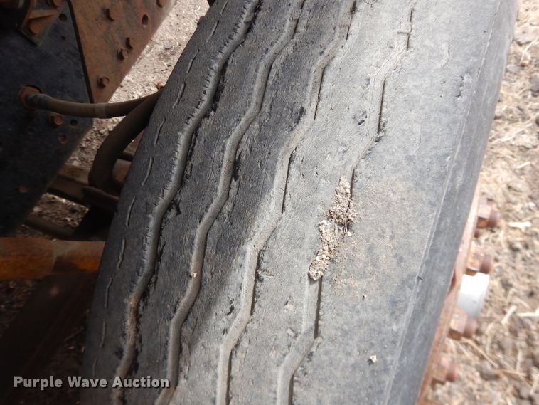 image for item DI5501 1985 International F2574  dump truck