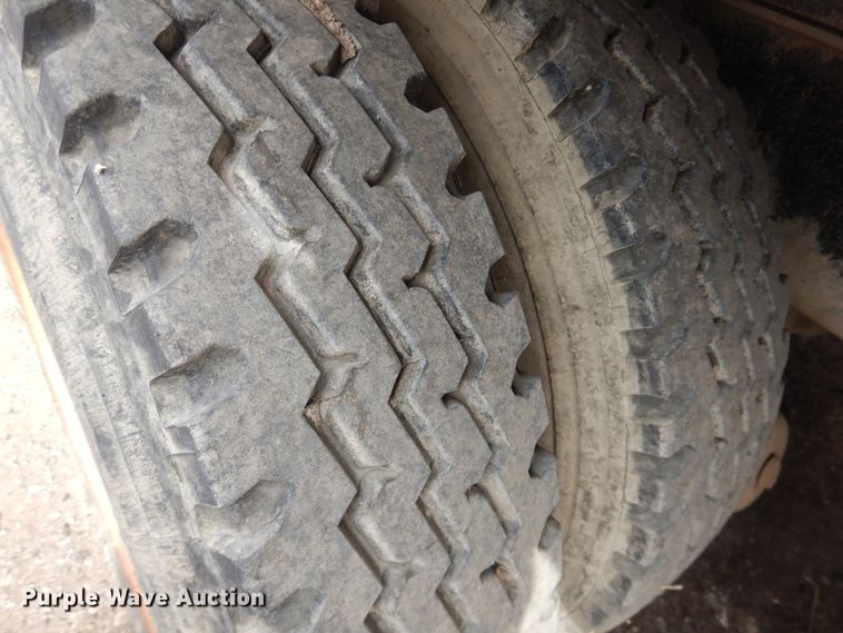 image for item DI5501 1985 International F2574  dump truck