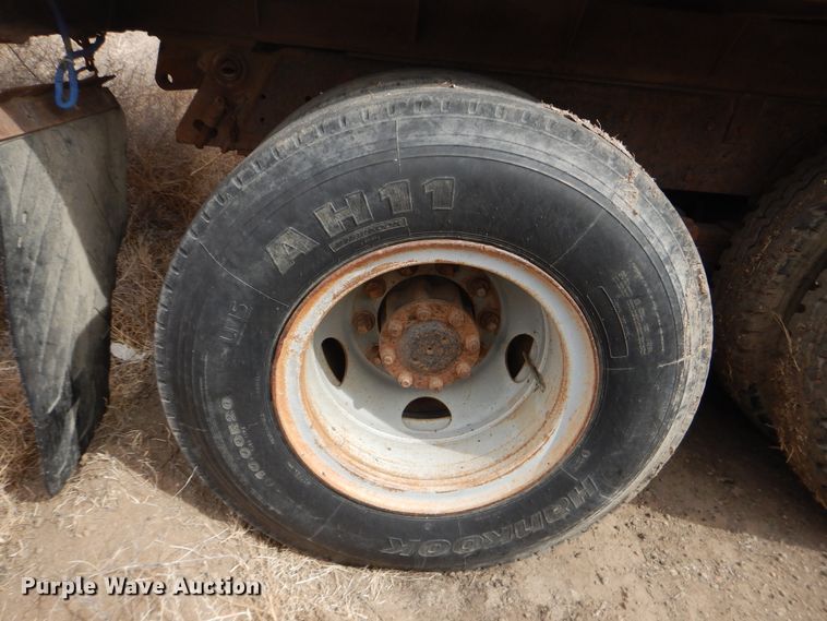 image for item DI5501 1985 International F2574  dump truck