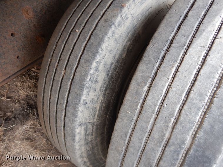 image for item DI5501 1985 International F2574  dump truck