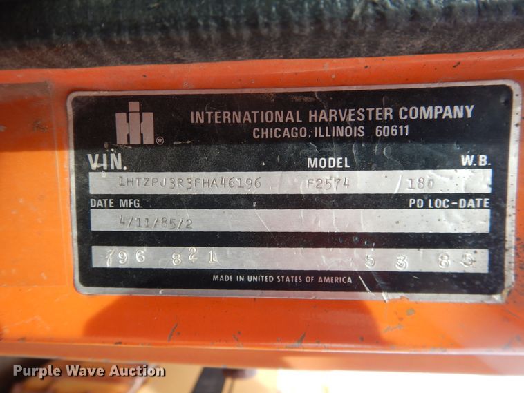 image for item DI5501 1985 International F2574  dump truck