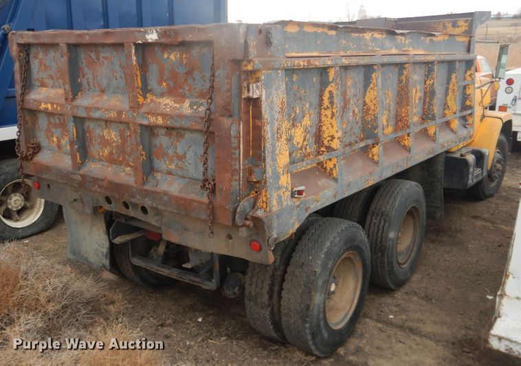 image for item DI5509 1978 GMC Brigadier  dump truck