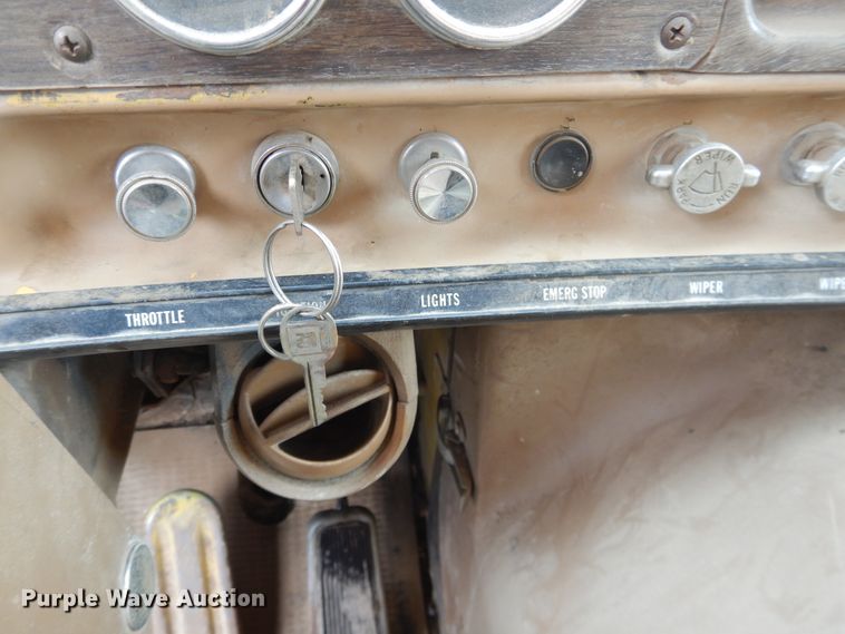 image for item DI5509 1978 GMC Brigadier  dump truck