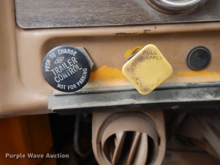 image for item DI5509 1978 GMC Brigadier  dump truck