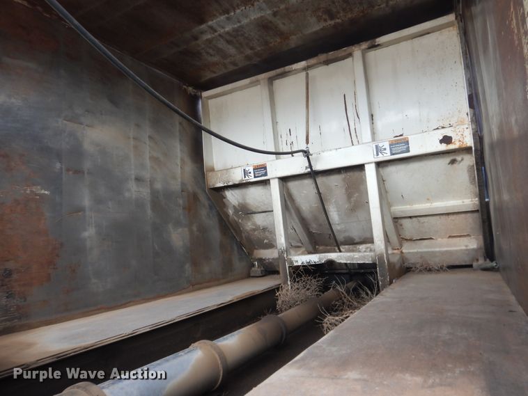 image for item DI5510 1995 Ford L8000  refuse truck