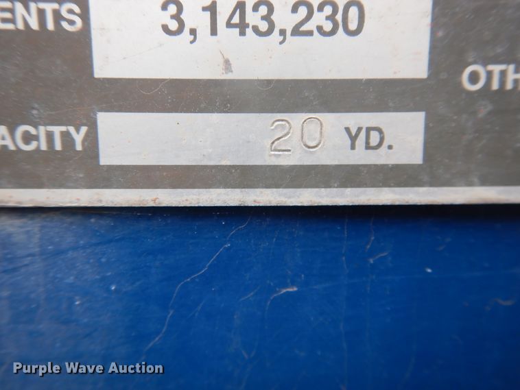 image for item DI5510 1995 Ford L8000  refuse truck