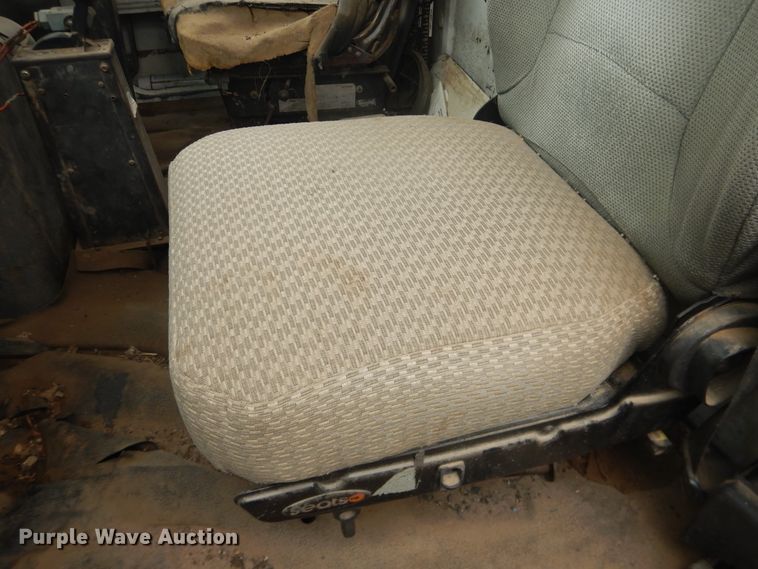 image for item DI5510 1995 Ford L8000  refuse truck