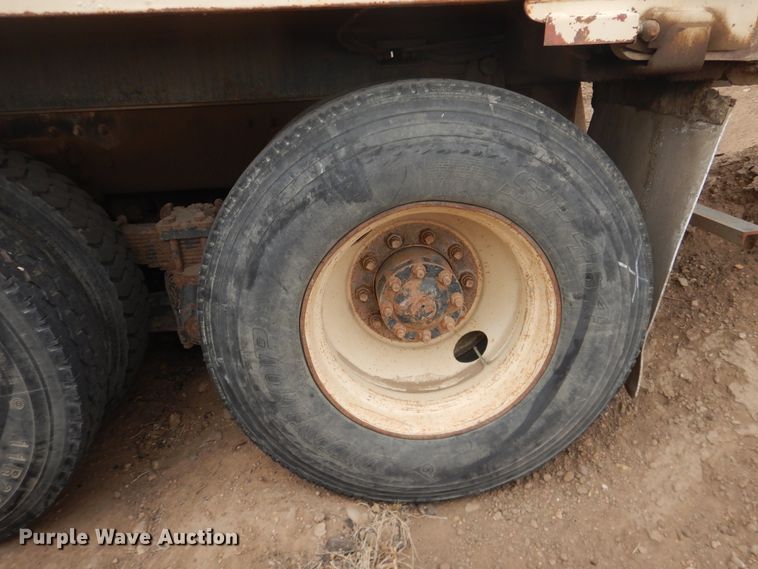 image for item DI5511 1992 White GMC WX Xpeditor  refuse truck